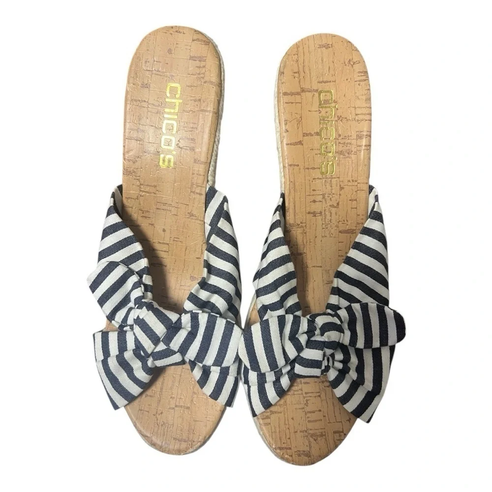 Chico’s Preppy Nautical Navy & Ivory Striped Bow Wedge Sandals NWOT Size 8